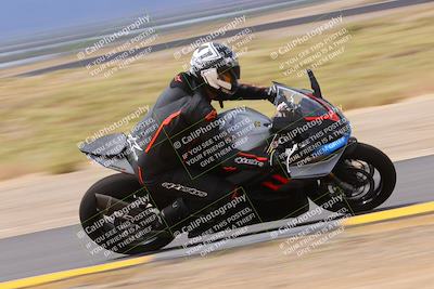 media/Sep-10-2022-SoCal Trackdays (Sat) [[a5bf35bb4a]]/Turn 9 Inside (1215pm)/